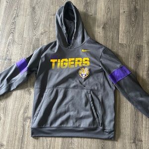 NIKE LSU SWEATSHIRT XL